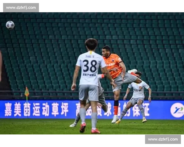 年轻双子星闪耀！海港客场 3-1 河南，李新翔首球 + 莱昂纳多传射建功
